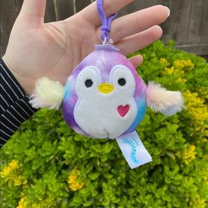 Tomara the Penguin Valentine's Day Clip Squishmallow